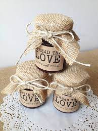 21 Wedding Favors Your Guests Will Actually Use Diy Wedding Gifts Wedding Souvenirs Diy Bridal Shower Diy