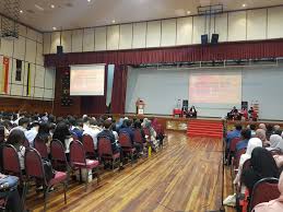 Tunku abdul rahman was born on february 8, 1903 in alor setar, kedah, british malaya. Tunku Abdul Rahman University College