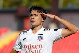 Educato nelle tradizioni e la cultura italiana. Pablo Solari Quien Es El Joven Crack Argentino De Colo Colo