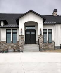 Modern white farmhouse with black windows and doors. Luxury White Farmhouse Design Ideas You Must Copy 24 Modern Farmhouse Exterior Exterior House Colors Farmhouse Exterior