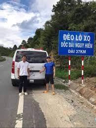 Tôi đang trên đường đến địa phần huyện mường lay, tỉnh điện biên, tôi chở 4 ngàn hộp sữa cho các tôi rất mong tài xế nào trẻ, khỏe và không bị bệnh nền lái xe cứu thương của tôi đưa tôi về hà nội xét nghiệm và xử lý các bước tiếp. Ong Ä'oan Ngá»c Háº£i Va Hanh Trinh HÆ¡n 3000 Cay Sá»' Chá»Ÿ Bá»‡nh Nhan Ngheo Bá»‹ Hang Xom BÆ¡m Va Vá»£ Con Cáº¥m Cáº£n