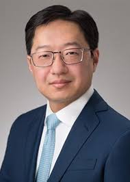 Peter Xia's Instagram, Twitter & Facebook