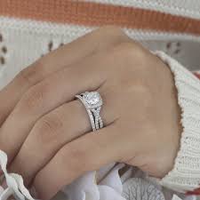 Choose your metals, stones, and design details. Round Twisted Shank Halo Engagement Ring Bridal Set 2 Rings 1 69 Ct Twt St Eng 257 Wg H7j