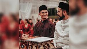 Kepada yuna dan adam, tahniah daripada miss k ya! Janji Adik Ashraf Sinclair Aku Akan Kuat Abang Seleb Tempo Co