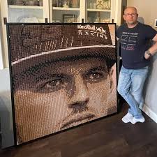 With my 3D printers I made this 3D pixel Art. a total of 14400 blocks and  the painting is 150 x 150 cm. print time around 1800 hours.