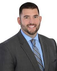 Chris Mallow's Instagram, Twitter & Facebook