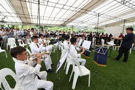 If you haven't been on a tour of the istana, be sure to get there this sunday! Rainbow Of Cultural Programmes Mark Istana S Open House On Deepavali Connected To India