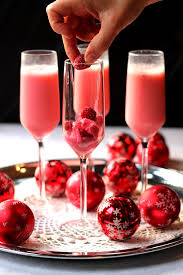 Raspberry Mimosa Cocktails With Creamy Granita Cooks Wtih Cocktails Recipe Yummy Drinks Drinks Holiday Drinks