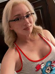 NIOSA is a wrap. Thomas Guevara made it into another selfie with the girls…  @im.that.lulu @imthatfrench @fun_fit_foodie__ . Always love hanging out  with my best friend in the whole wide world @jose.choche86 .