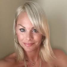 Amy Strasser (@AmyStrasser1)