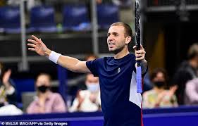 When ugo turned 12, he left his home and marched to poitiers to train with the french tennis federation at the national. Dan Evans Reaches European Open Semi Final After Superb Comeback Against Third Seed Karen Khachanov Aktuelle Boulevard Nachrichten Und Fotogalerien Zu Stars Sternchen