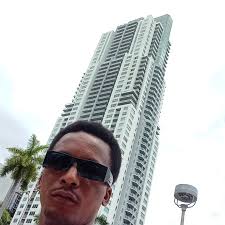 STEPHAN JEAN-LOUIS (@hmandaman) • Instagram photos and videos