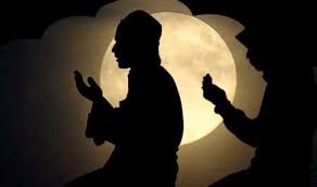 Berikut bacaan lengkap dengan artinya: Bacaan Doa Sholat Tahajud Beserta Tata Cara Dan Keutamaannya Balubu