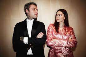 Her first single, distratto, debuted atop the italian fimi top digital downloads chart and was certified double platinum by the federation of the. Call Me By Name Francesca Michielin And Fedez In Sanremo 2021 Ruetir