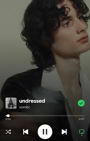 I desperately yearn for a book that few like this : r/BooksThatFeelLikeThis