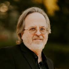 What a night of hits we heard at the Franklin Theatre that kicked off the  summer Songwriter Series in April! Craig Campbell, Rebecca Lynn Howard,  Anthony Smith and Lucas Hoge dazzled the