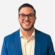 Michael Poggioreale's Instagram, Twitter & Facebook