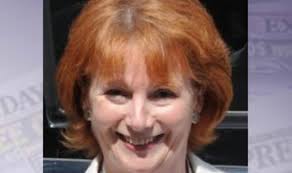 Minister in career politics warning