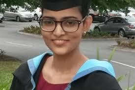 Graduate shares her inspirational story with DMU students