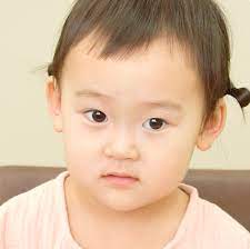 不器用さんでも大丈夫 簡単おうちカット赤ちゃんヘア編 おうちカット 赤ちゃん ママタス 簡単 ヘアアレンジ 赤ちゃん カット ヘアカット キッズヘア