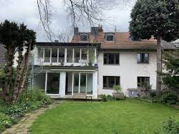 Wir bauen unsere systemhäuser in allen ausbaustufen, angefangen von alles in eigenleistung bis schlüsselfertig. Haus Zum Verkauf Scharnhorststrasse 73 52351 Duren Duren Kreis Mapio Net