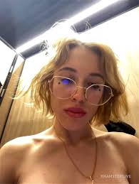 Zx001Li Porn - Devochkayyy similar performers