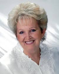 Linda Savage's Instagram, Twitter & Facebook