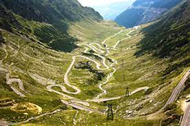 Experience the adventure of crossing the alps. Motorradtouren In Rumanien