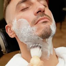 Expert Haircuts & Hot Lather Shaves