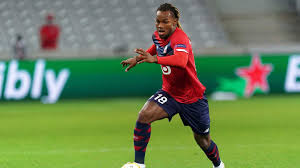 Born 18 august 1997) is a portuguese professional footballer who plays as a midfielder for french club lille and the portugal. Nach Gluckloser Zeit Beim Fc Bayern Renato Sanches Hat Wieder Fuss Gefasst