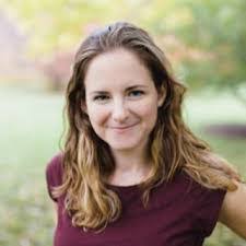 Julia Desantis's Instagram, Twitter & Facebook