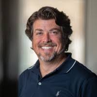 Dale Simons's Instagram, Twitter & Facebook