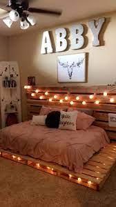 Pin By Adriana Desiana On Bedroom Decoration Cosy Pink Living Room Decor Pink Living Room Bedroom Decor