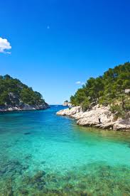 Calanque De Port Pin Cassis France Find All Tourist Information On Www Digitourist Com Road Trip France Travel Spot Places To Go