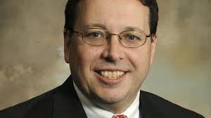 Independence Bank of Kentucky named Louis R. Straub II president of  Louisville operations