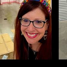 After a thrilling few weeks of diving headfirst into my new role, I am  beyond excited to share that I have the joined the incredible team at Kings  III as a Sales