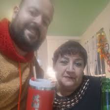 Gloria Trevi en Palenque Gómez Palacio 🎤🎶🎵 Reacciona segun lo que desean  regalemos ❤️ Meet & greet 📸 👍🏻 Cortesias 🎟️ 📅Sábado 21 de Junio  🏟️Palenque Feria Gómez Palacio Boletos a la venta en ticketstar.com.mx