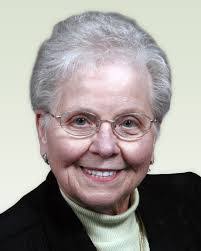 Doris Mailloux's Instagram, Twitter & Facebook