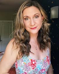 Jennifer Walling (@jen.walling) • Threads, Say more