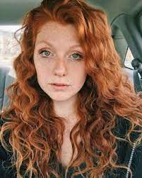 Pin By Leslie Pease On Female Face Beautiful Red Hair Girls With Red Hair Red Hair Green Eyes