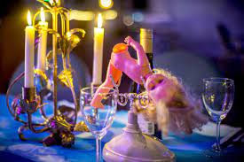 What was on the table at the surrealist ball? Pin En Dali Surrealism