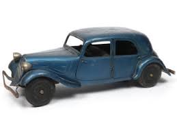 Jrd Traction 32cm Estimee 900 Citroen Traction Vent Voiture Miniature