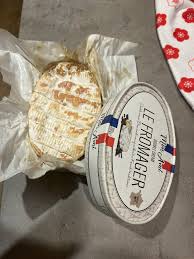 Mon Ami Le Fromager Käse Rosa Schimmel : r/Cheese