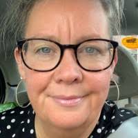 50+ "Emma Bain" profiles