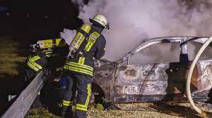 Tino chrupalla]] adresindeki mevcut almanca wikipedia. Auto Des Afd Chefs Tino Chrupalla Ist Abgebrannt Verdacht Der Brandstiftung Rt De