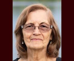 Obituaries: Schumm; Coonts; Cisneros; Archuleta