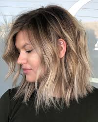 I recommend going to a reputable salon, and asking the stylist to weave your entire head with different shades of light golden brown, and dark golden blonde. Updated 40 Blonde Hair With Brown Lowlights Looks August 2020