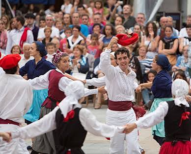 DANTZA PLAZETAN - Bilbao Turismo