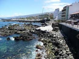Baden Direkt An Der Promenade Picture Of Playa San Telmo Puerto De La Cruz Tripadvisor