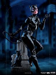 Ideas for improving costume, fan art etc. Batman Returns Catwoman Statue By Iron Studios The Toyark News
